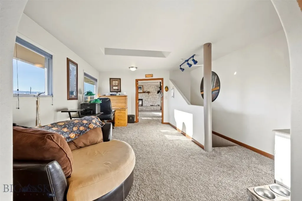 125 Mountain View Butte MT 59701
