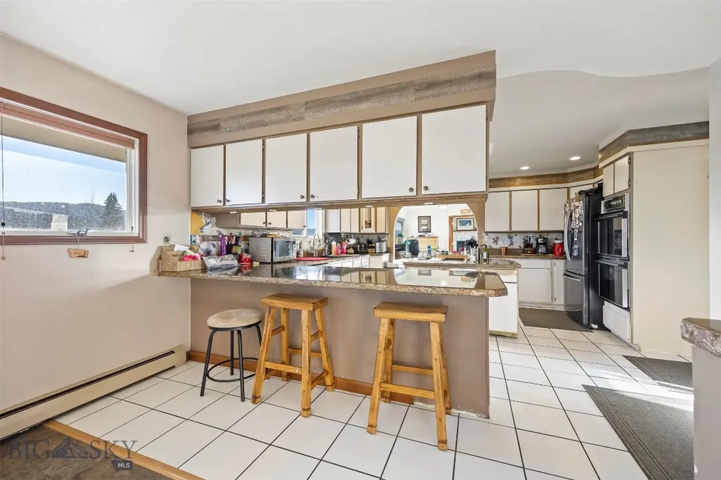 125 Mountain View Butte MT 59701