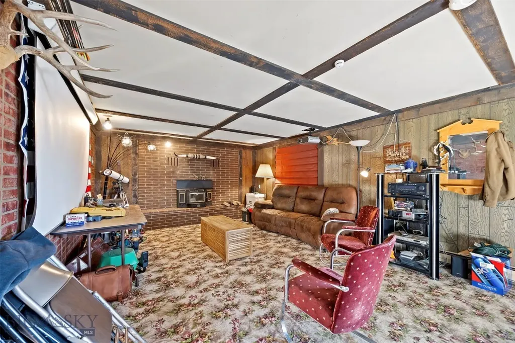 125 Mountain View Butte MT 59701