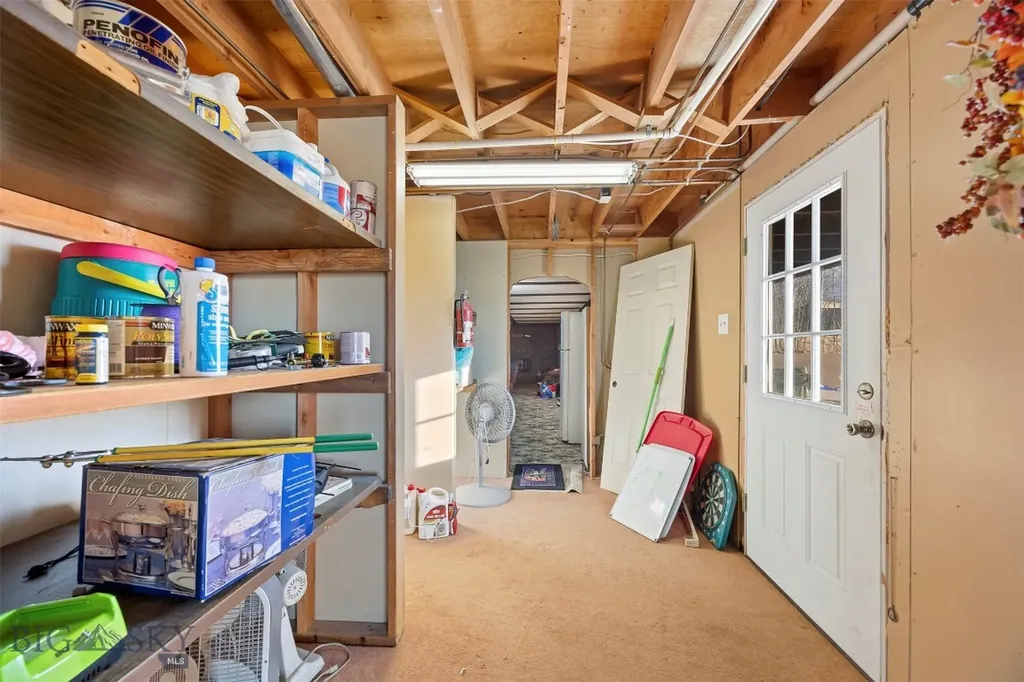 125 Mountain View Butte MT 59701