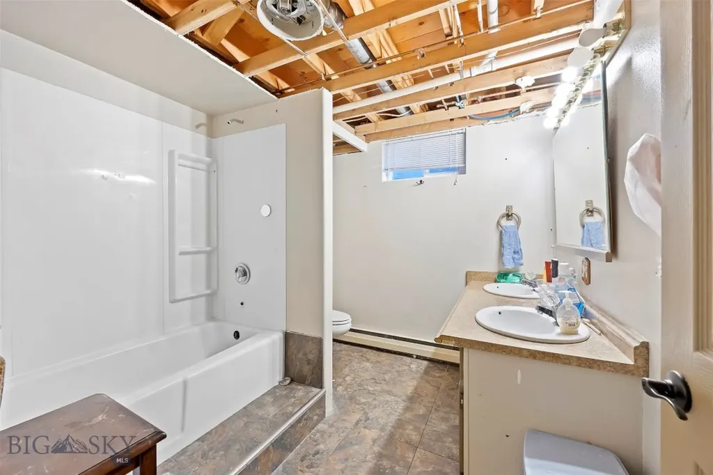 125 Mountain View Butte MT 59701