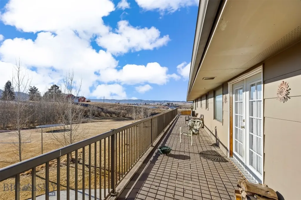 125 Mountain View Butte MT 59701