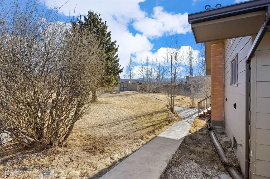 125 Mountain View Butte MT 59701