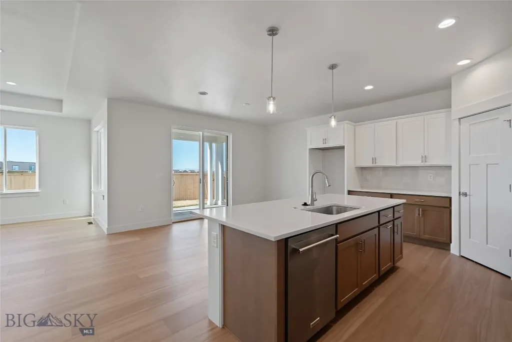 1542 Belle Starr Drive Belgrade MT 59714