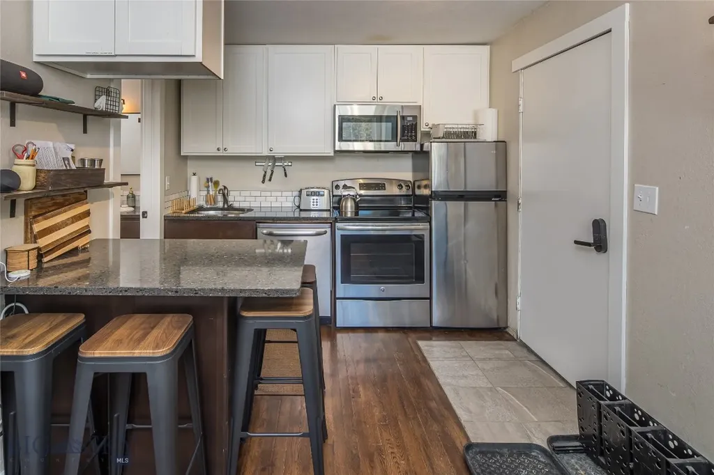 21 Sitting Bull, Hill Condo 1253 Big Sky MT 59716
