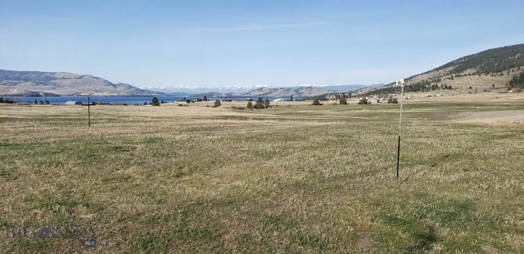 29068 Walking Horse Lane Big Arm MT 59910