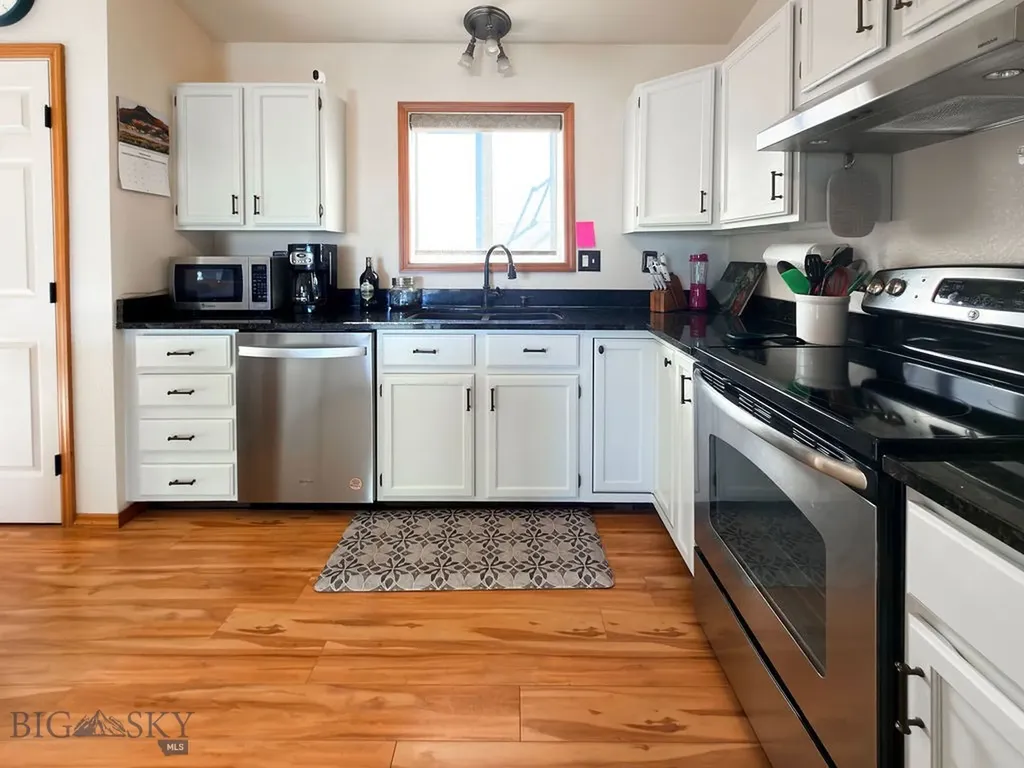 507 Kathy Lane Belgrade MT 59714