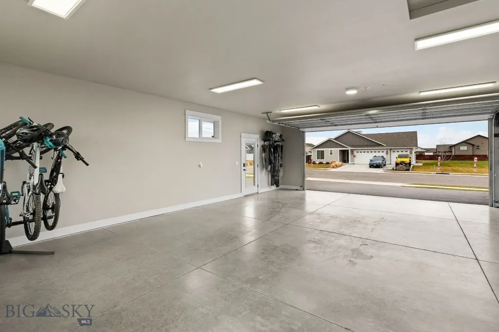 2019 E Silver Circle Belgrade MT 59714