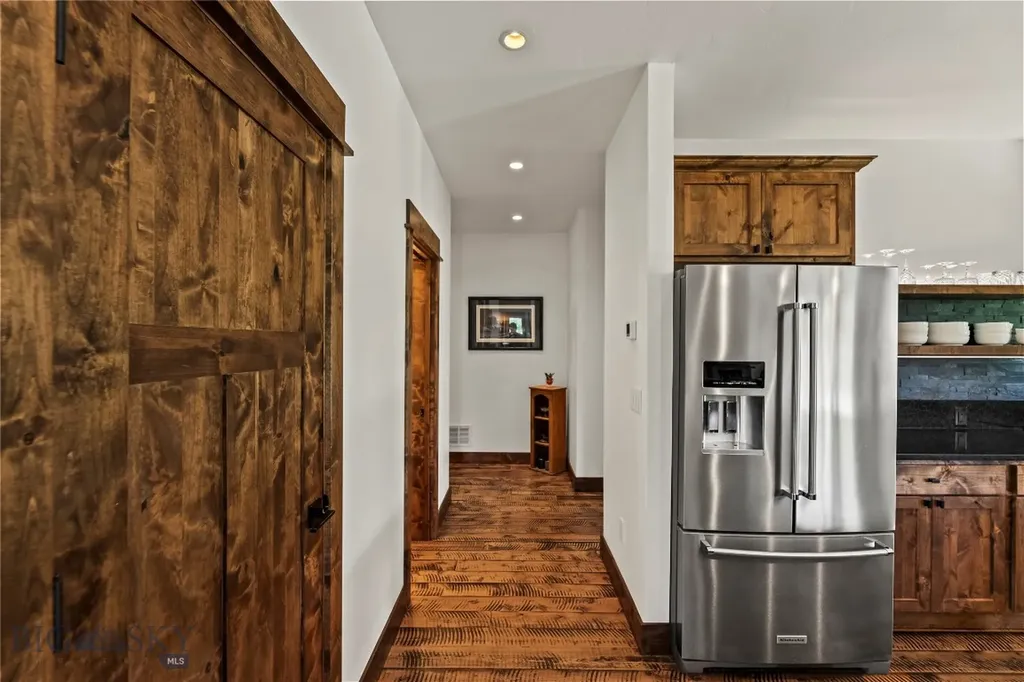 65 Rocky Creek Lane Clyde Park MT 59047