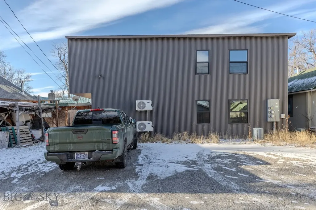 315 S D Street Livingston MT 59047