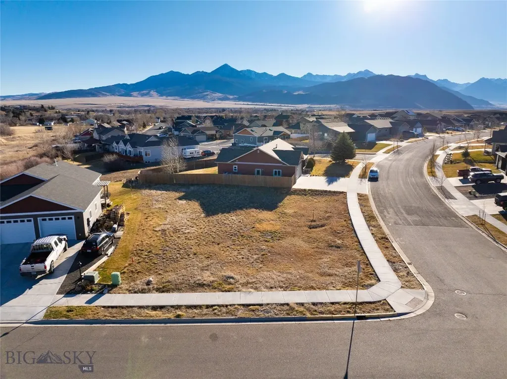1102 Fort Mandan Drive Livingston MT 59047