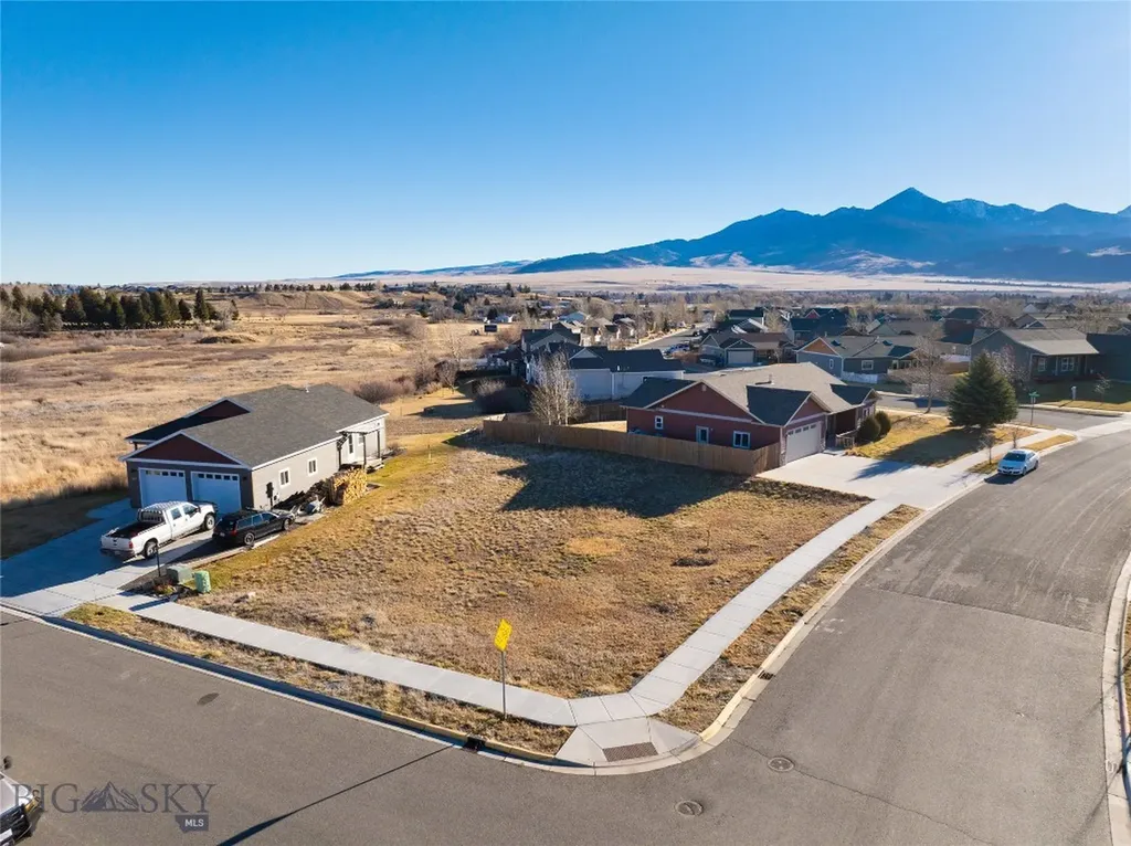 1102 Fort Mandan Drive Livingston MT 59047