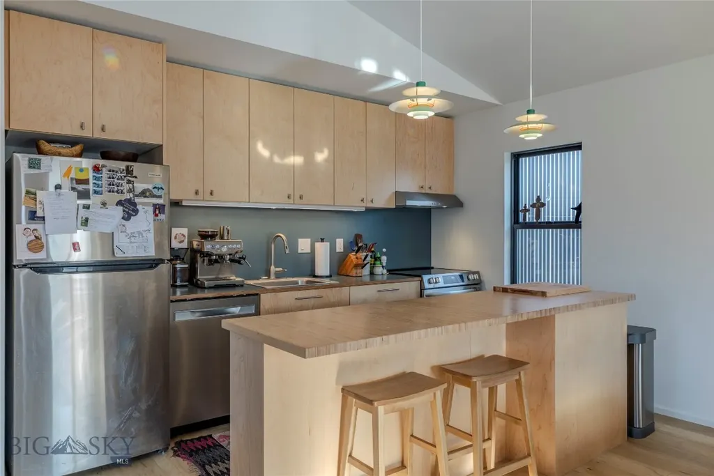 317 S D Street Livingston MT 59047