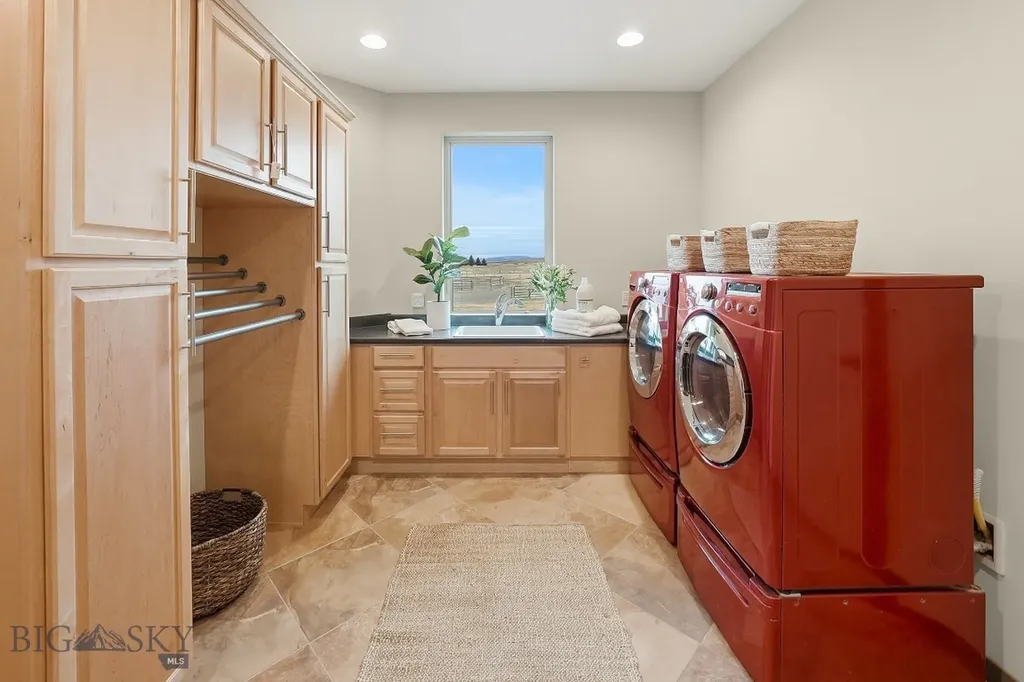 9670 Prairie Road Manhattan MT 59741
