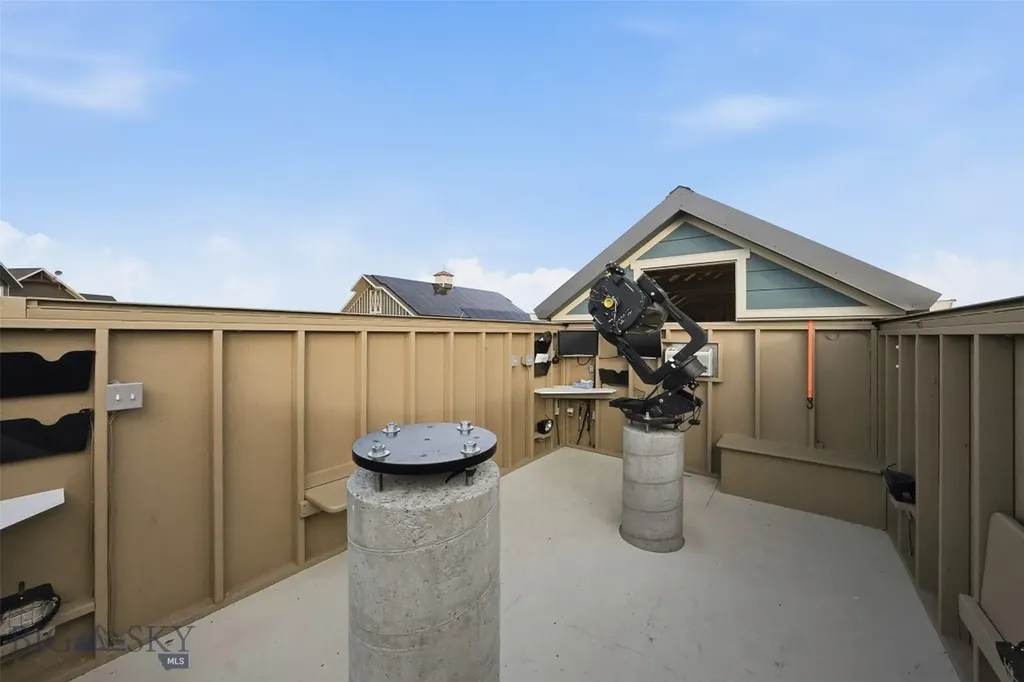 9670 Prairie Road Manhattan MT 59741