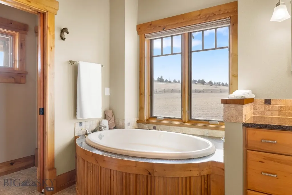 330 Yucca Pass Road Manhattan MT 59741