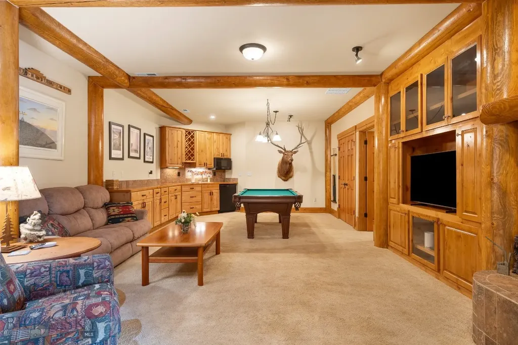 330 Yucca Pass Road Manhattan MT 59741