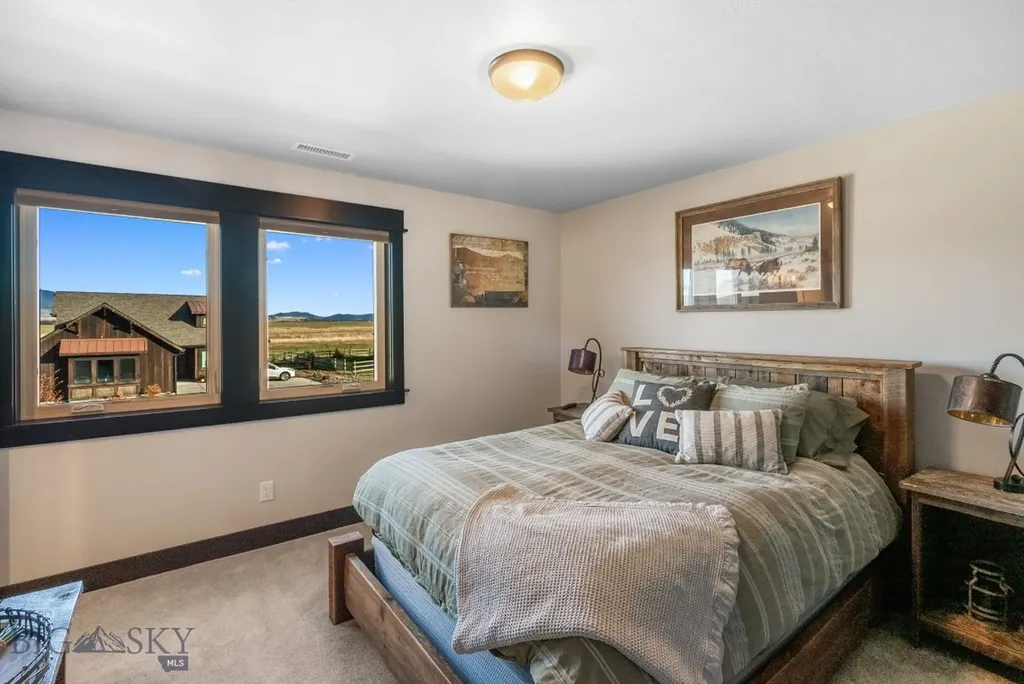 856 White Horse Loop Bozeman MT 59718