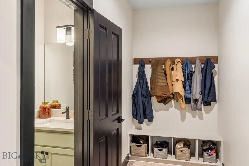 856 White Horse Loop Bozeman MT 59718
