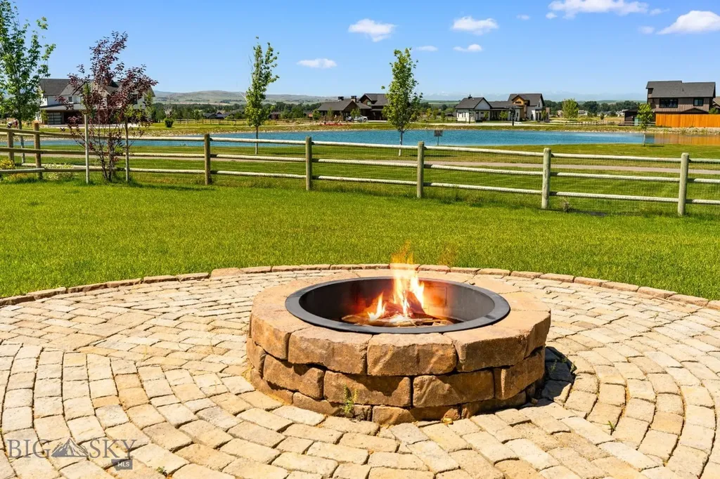 856 White Horse Loop Bozeman MT 59718
