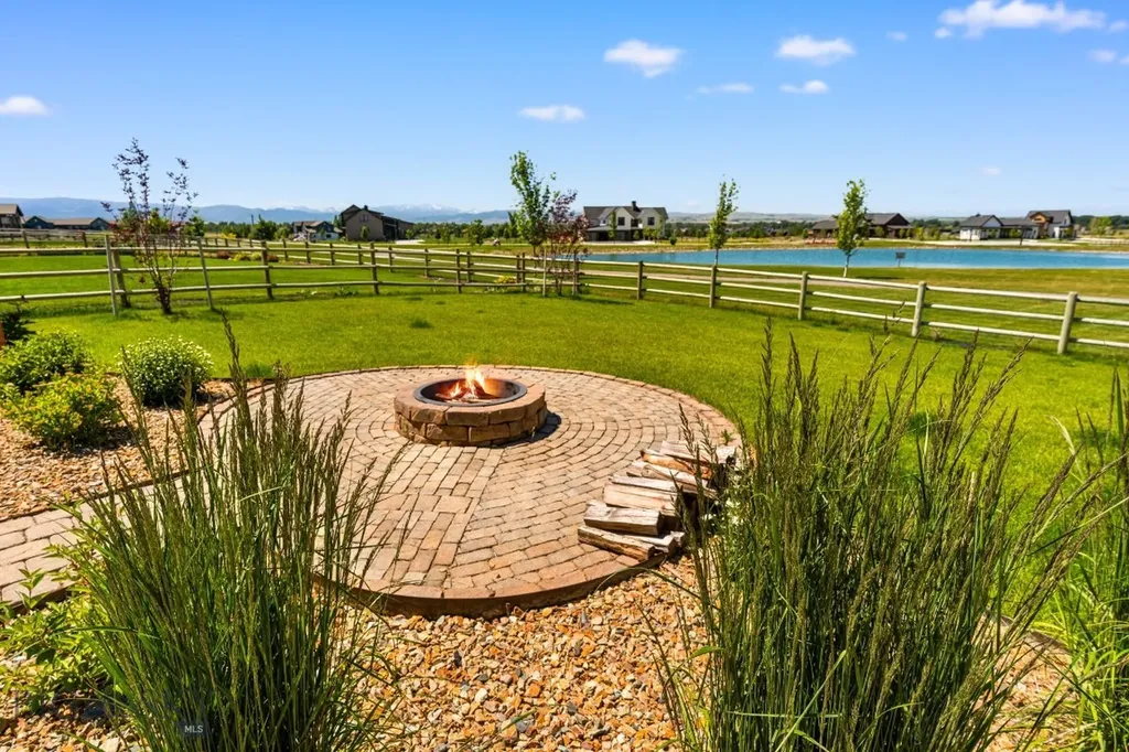 856 White Horse Loop Bozeman MT 59718