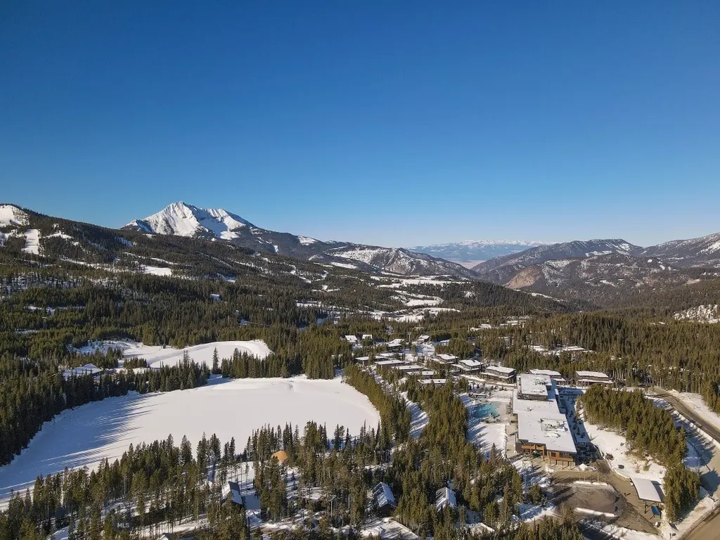4 Boathouse Way Big Sky MT 59716