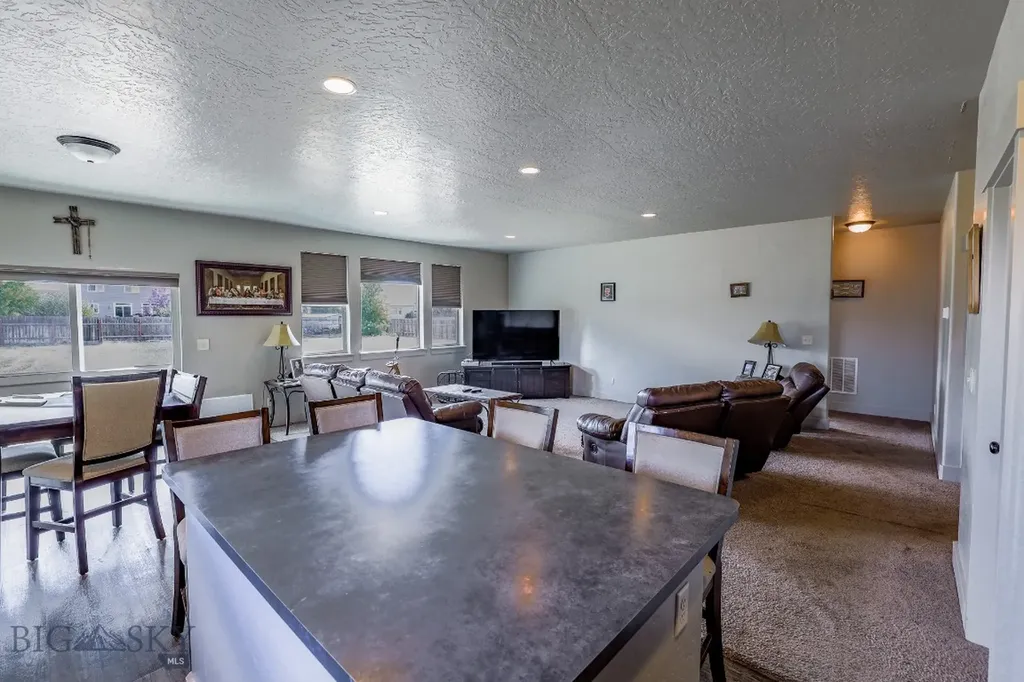 693 Cameron Bozeman MT 59718