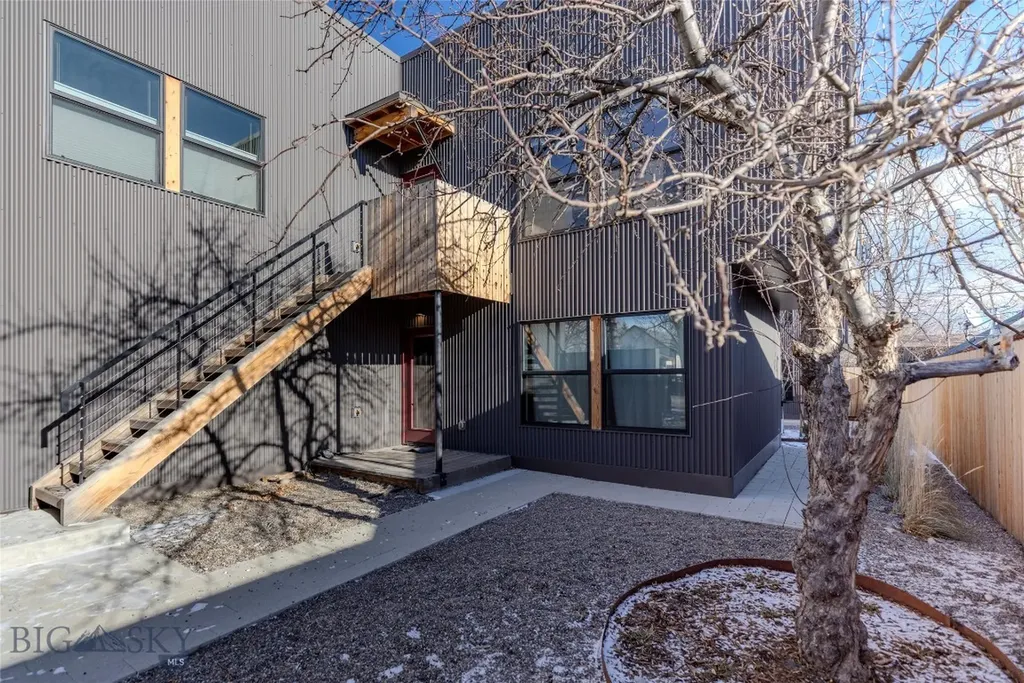 315/317 S D Street Livingston MT 59047