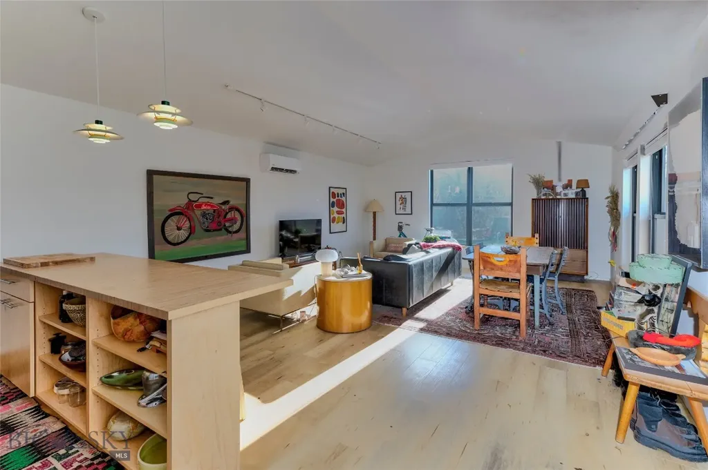 315/317 S D Street Livingston MT 59047