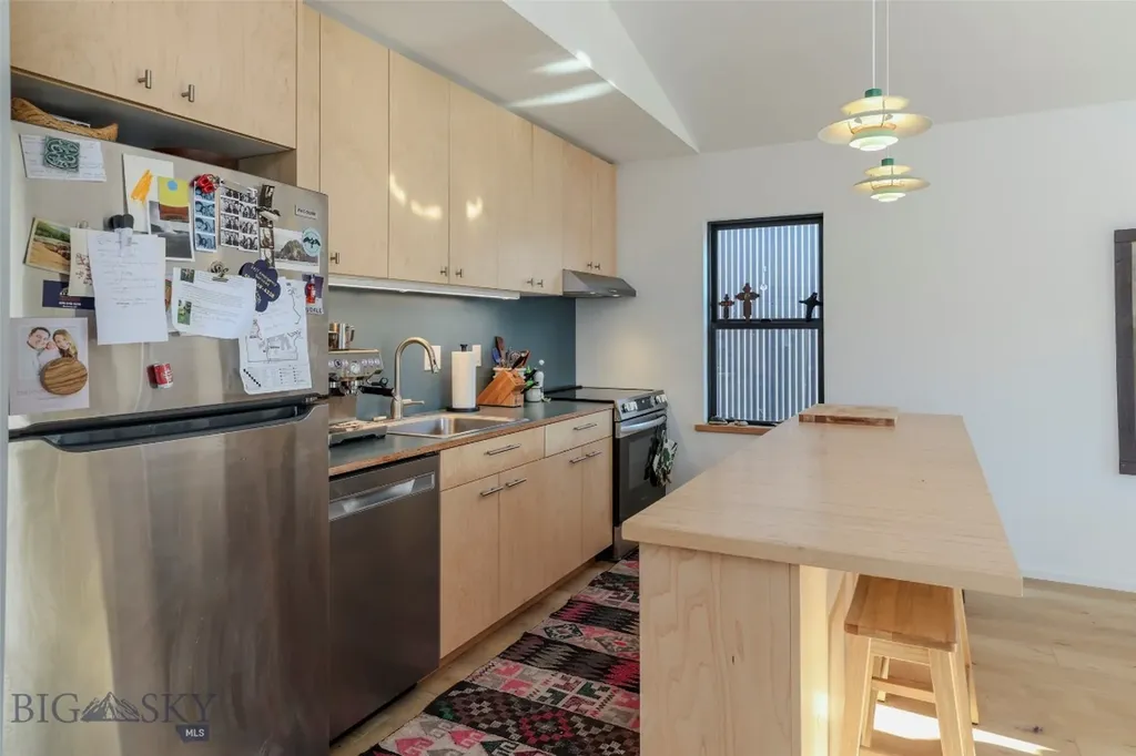 315/317 S D Street Livingston MT 59047