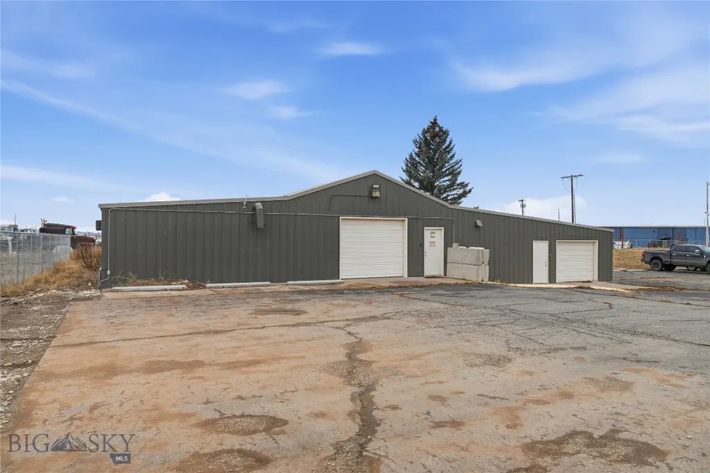 290 Arden Drive Belgrade MT 59714