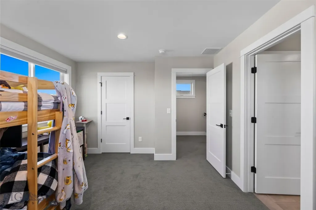 196 Arrow Peak Court Bozeman MT 59718