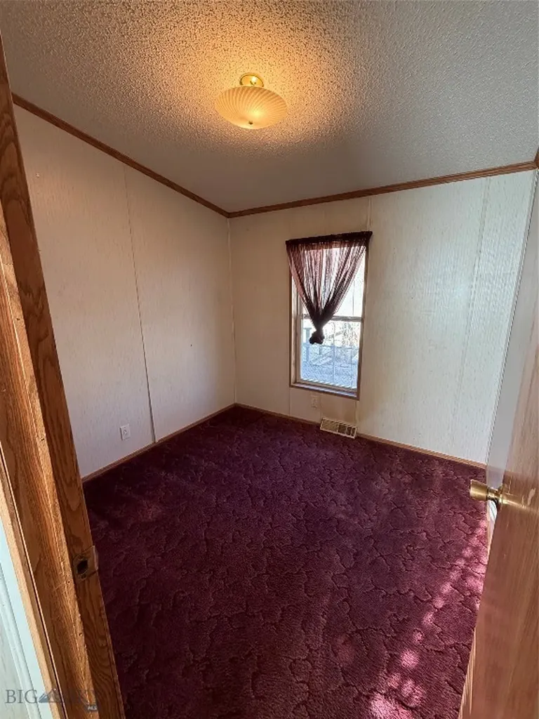 112 N Pine Street Townsend MT 59644