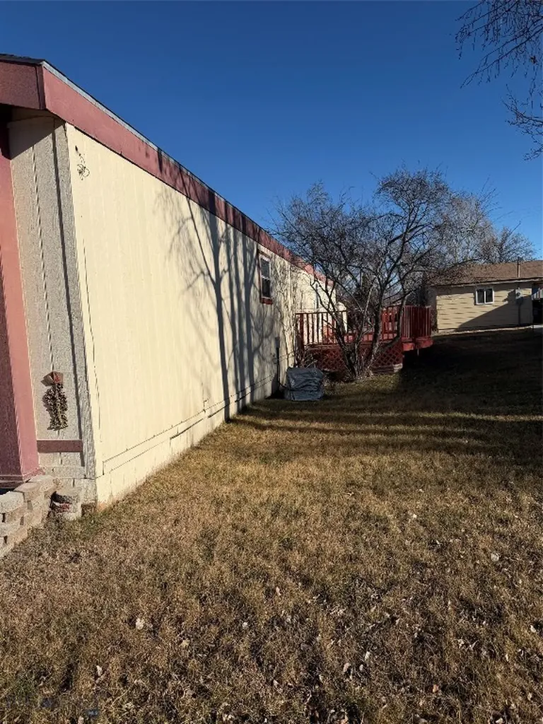 112 N Pine Street Townsend MT 59644