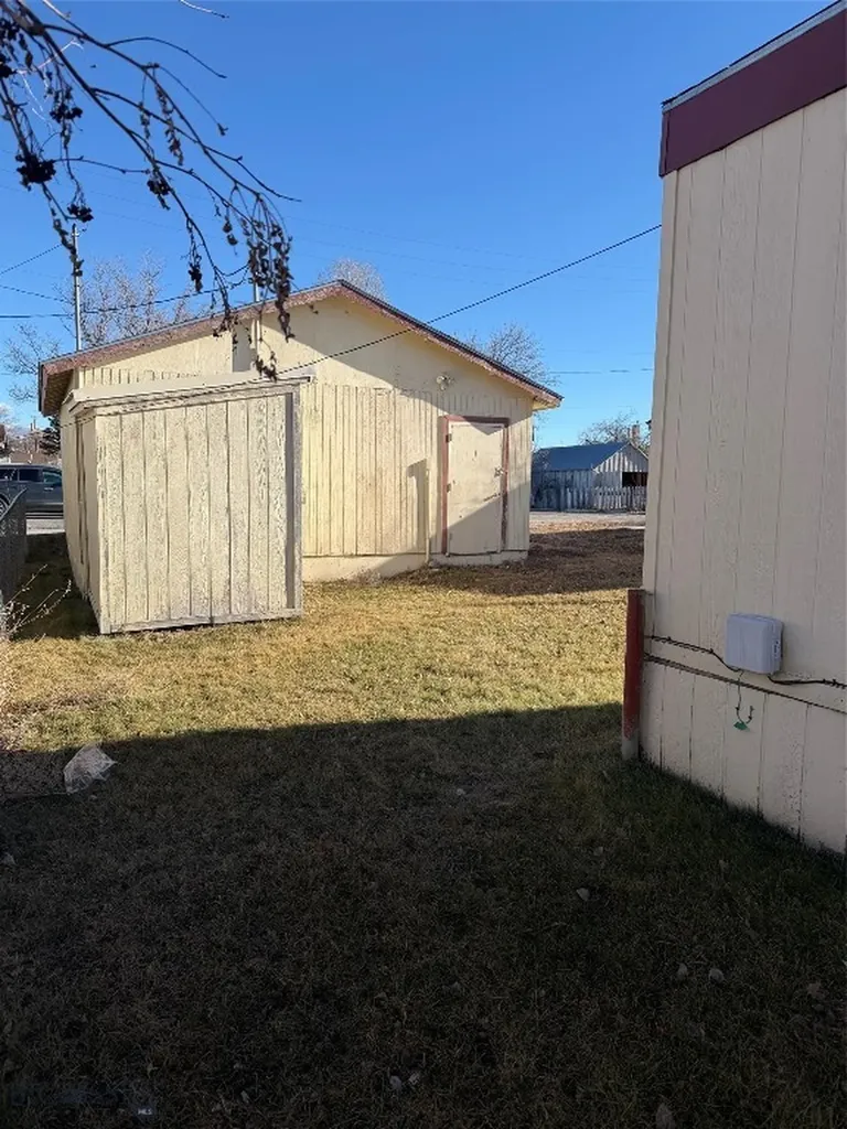 112 N Pine Street Townsend MT 59644