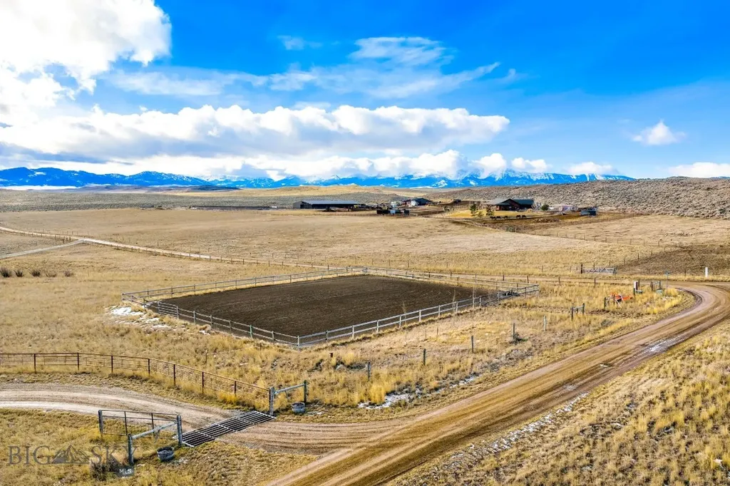 10 Windmill Lane Wilsall MT 59086
