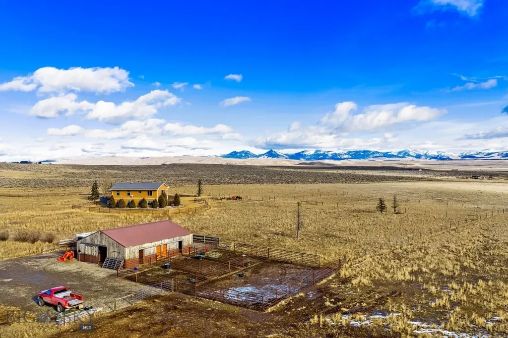 10 Windmill Lane Wilsall MT 59086