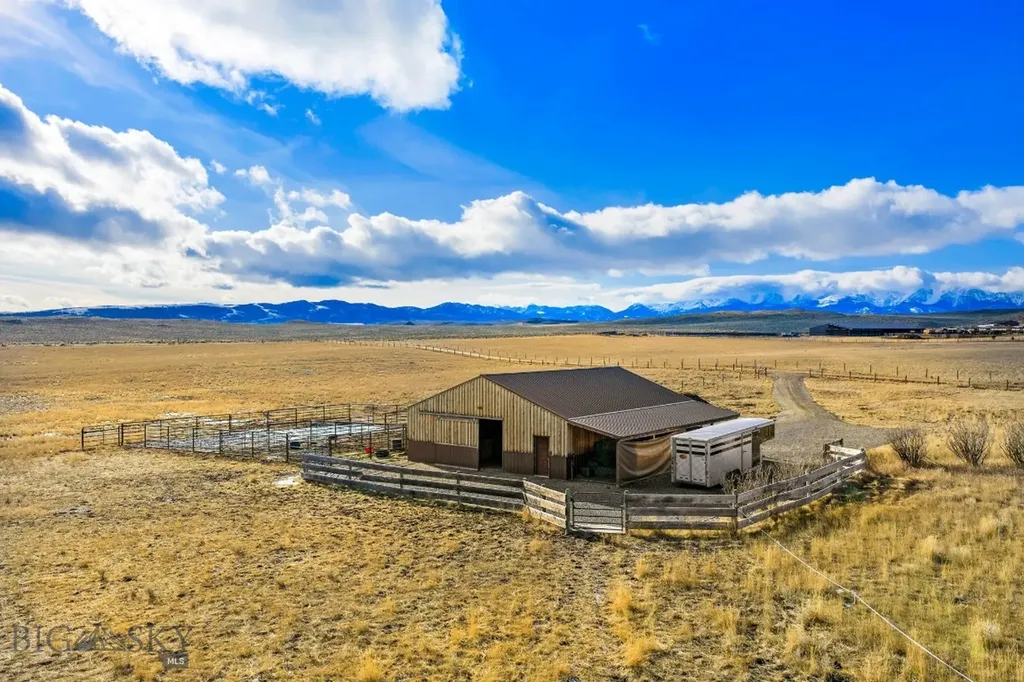 10 Windmill Lane Wilsall MT 59086