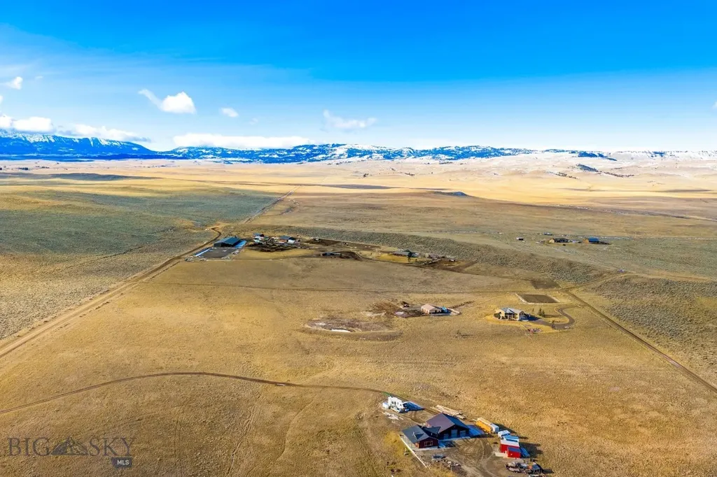 10 Windmill Lane Wilsall MT 59086