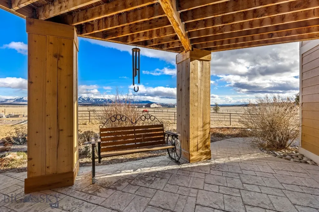 10 Windmill Lane Wilsall MT 59086