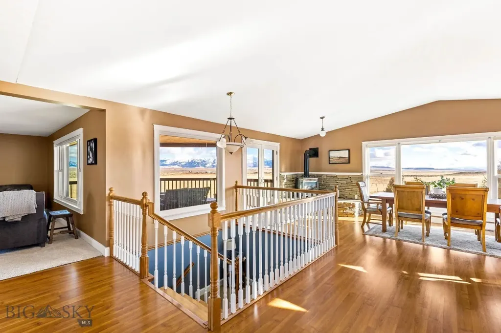10 Windmill Lane Wilsall MT 59086