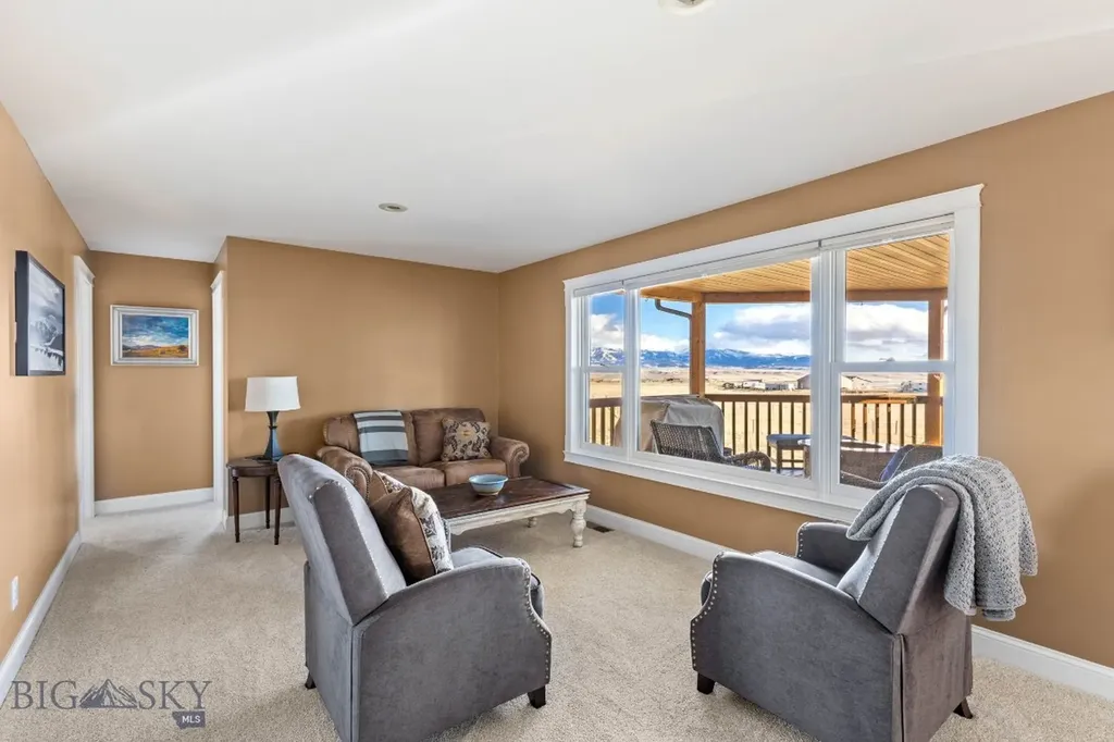 10 Windmill Lane Wilsall MT 59086