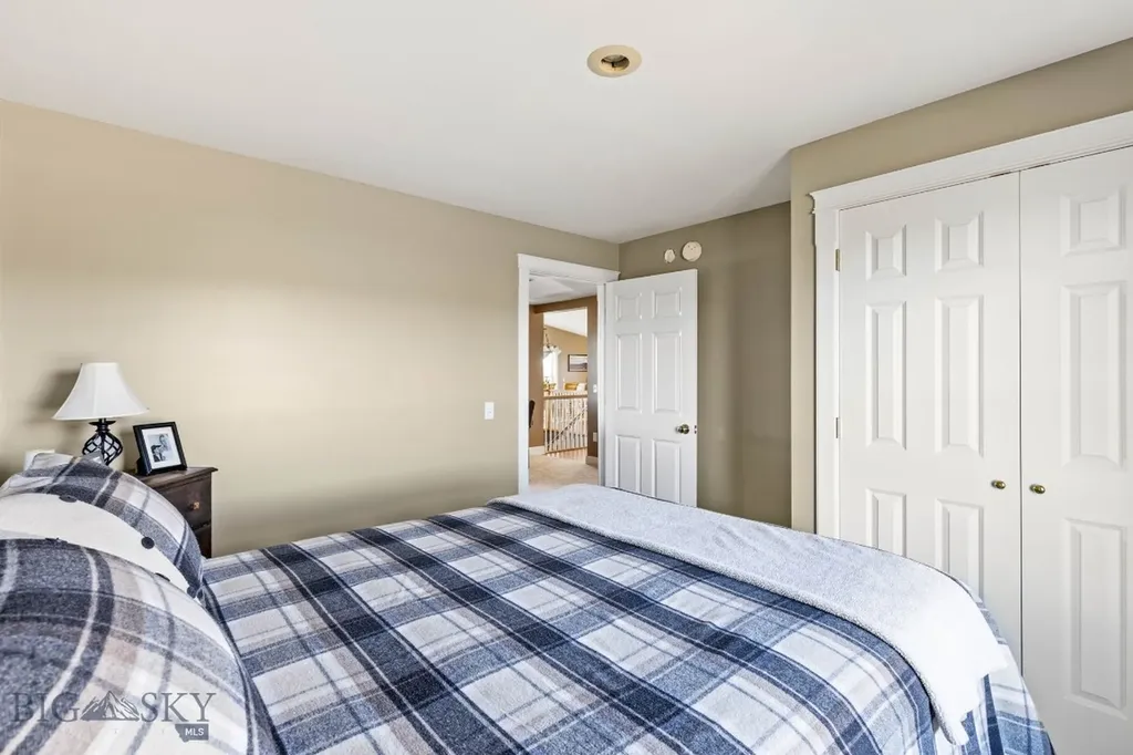 10 Windmill Lane Wilsall MT 59086