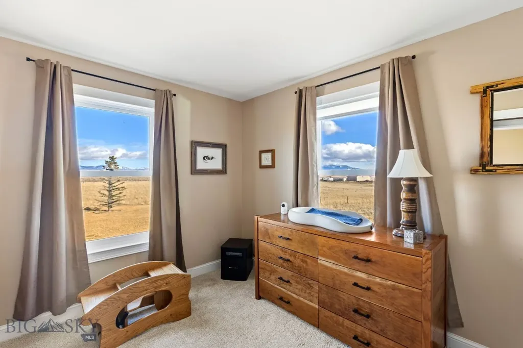 10 Windmill Lane Wilsall MT 59086