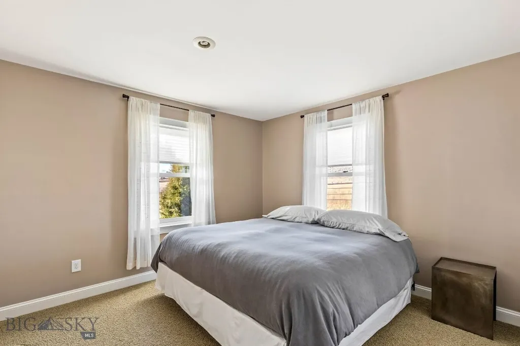 10 Windmill Lane Wilsall MT 59086