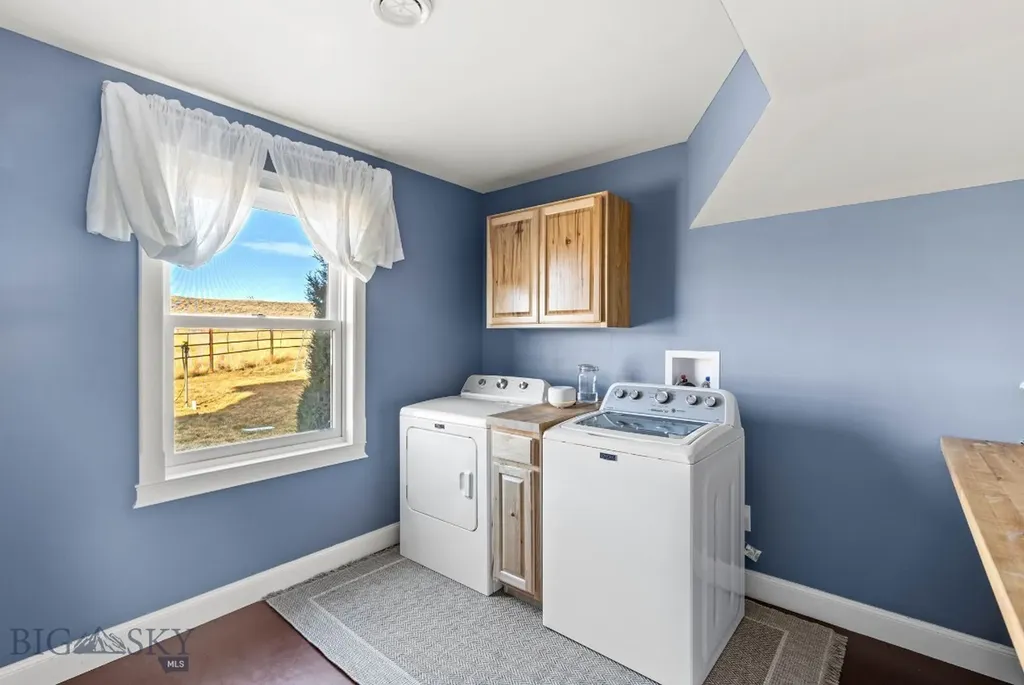10 Windmill Lane Wilsall MT 59086