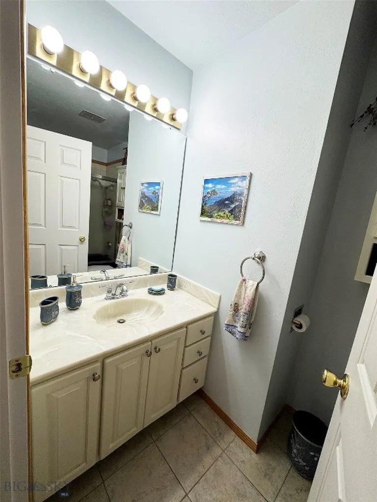 13 Bittersweet Drive Butte MT 59701