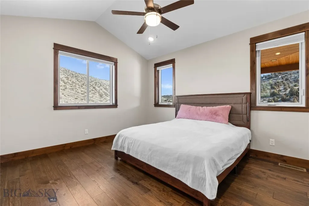 6076 Nixon Gulch Road Manhattan MT 59741