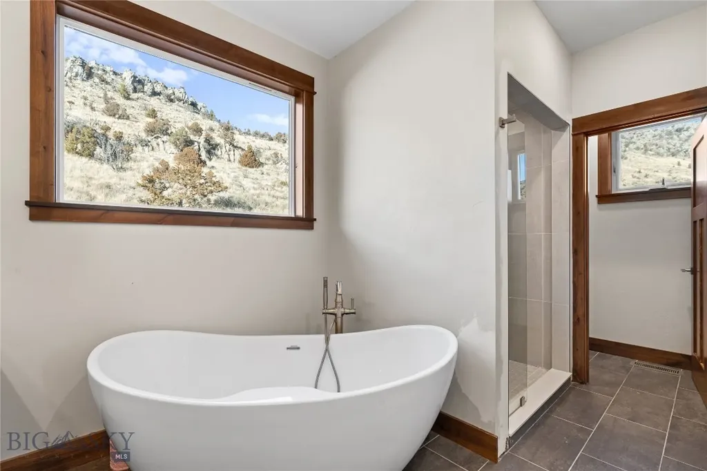 6076 Nixon Gulch Road Manhattan MT 59741