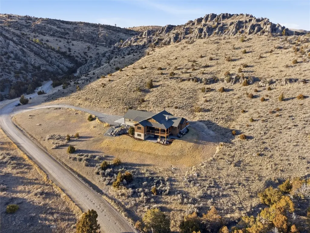 6076 Nixon Gulch Road Manhattan MT 59741